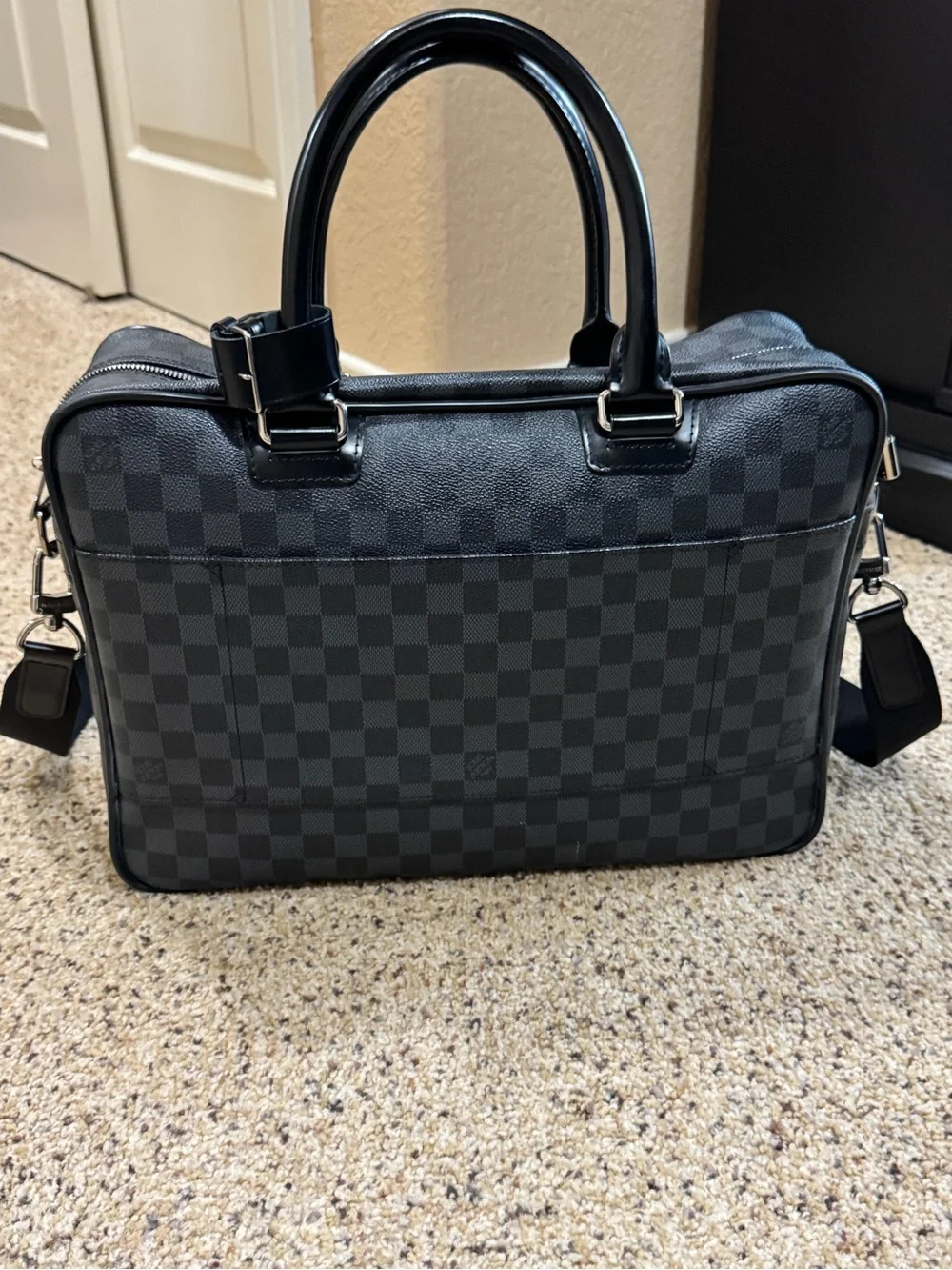 Louis Vuitton Damier Graphite Black ICare travel bag